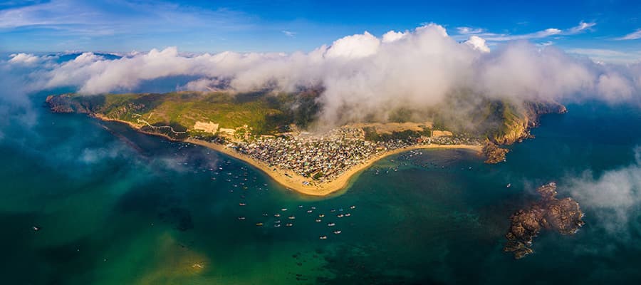 “Thiên đường biển” Quy Nhơn lọt Top 4 điểm đến xu hướng hàng đầu thế giới năm 2026