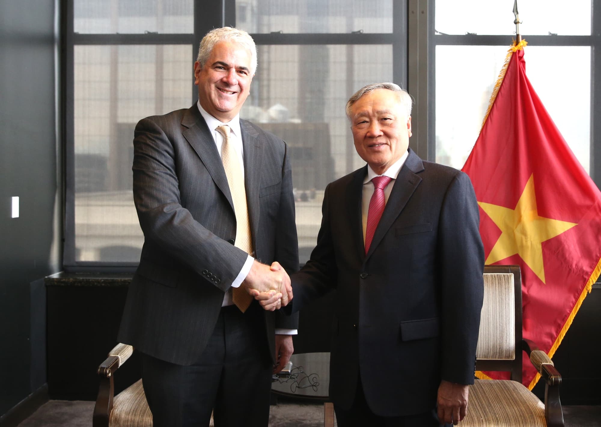 Chính phủ Việt Nam luôn đồng hành và lắng nghe các nhà đầu tư