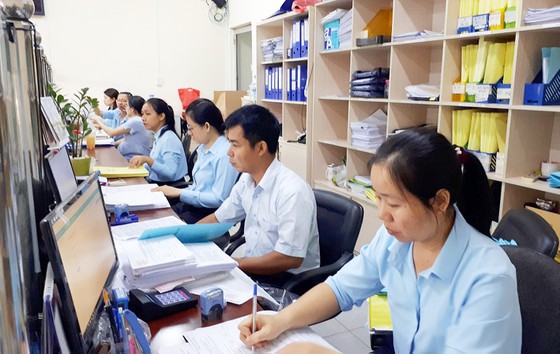 TPHCM sáng tạo, bứt tốc phát triển - Tăng giải quyết  thủ tục hành chính trong ngày ảnh 2